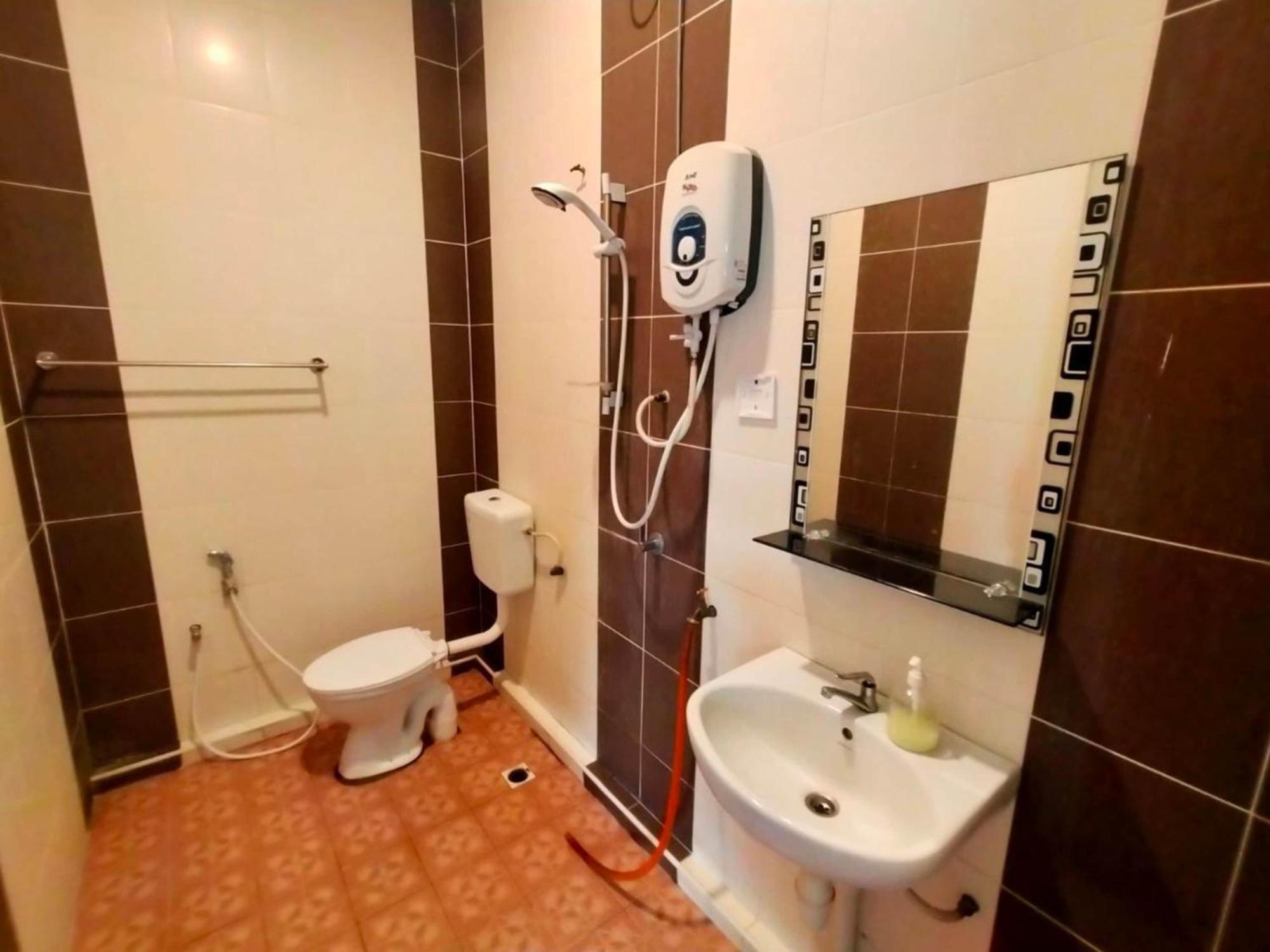 Capital O 91118 Chalet Seri Idaman بيان ليباس المظهر الخارجي الصورة
